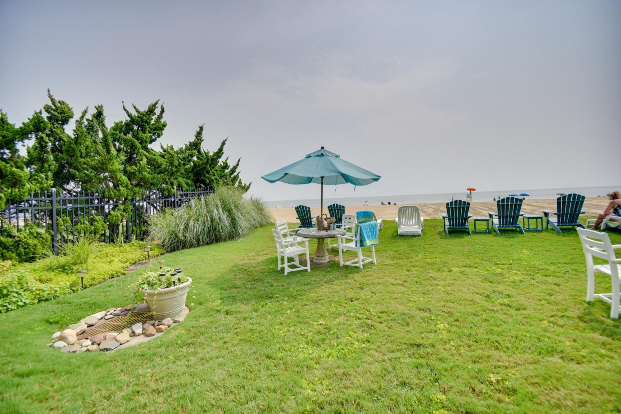 Chic Virginia Beach Retreat - Pool, Steps To Beach Ngoại thất bức ảnh